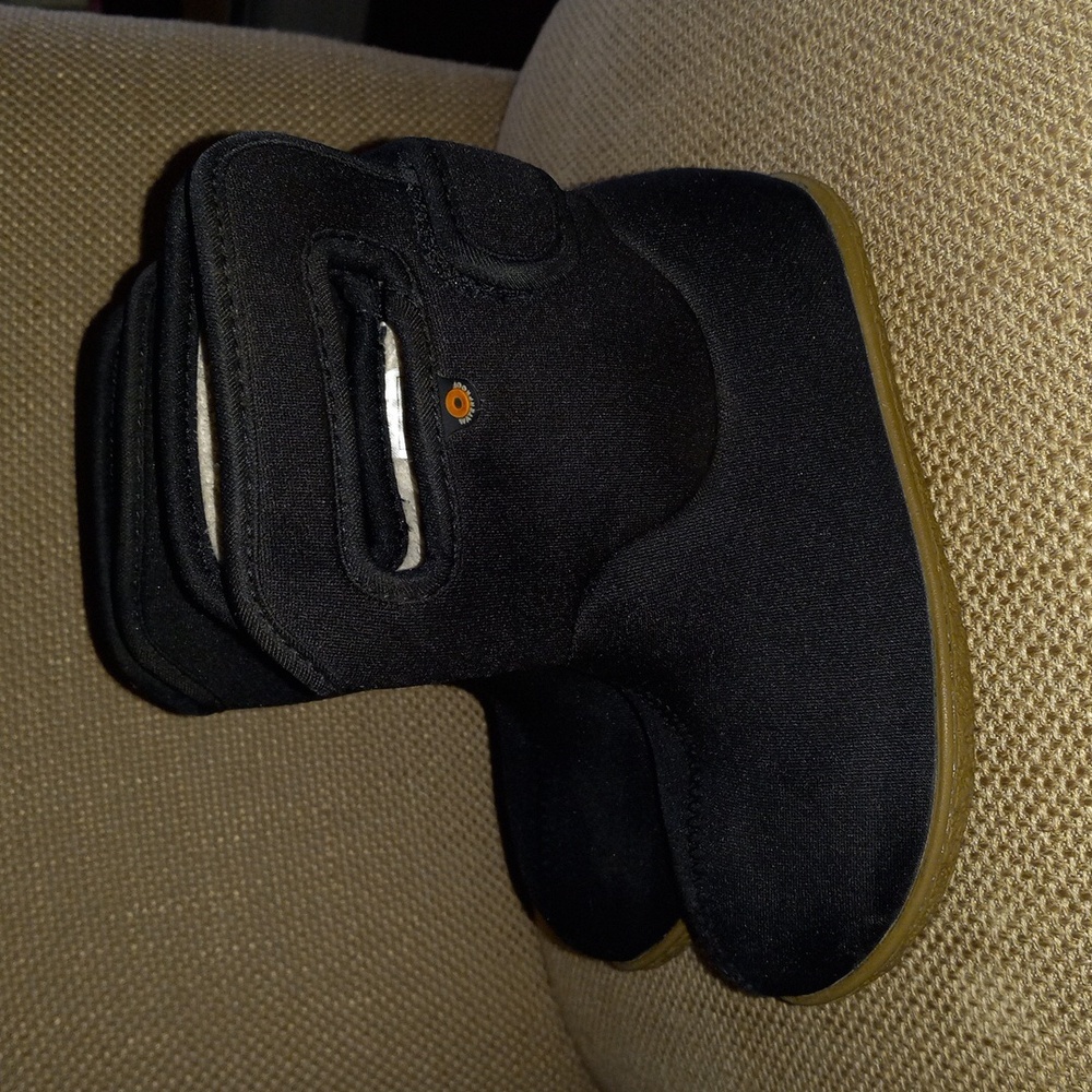 Bogs Kids Black and Olive Green Winter Boots